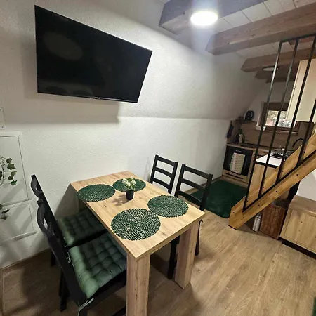 Wellness Triangel * Komjatná